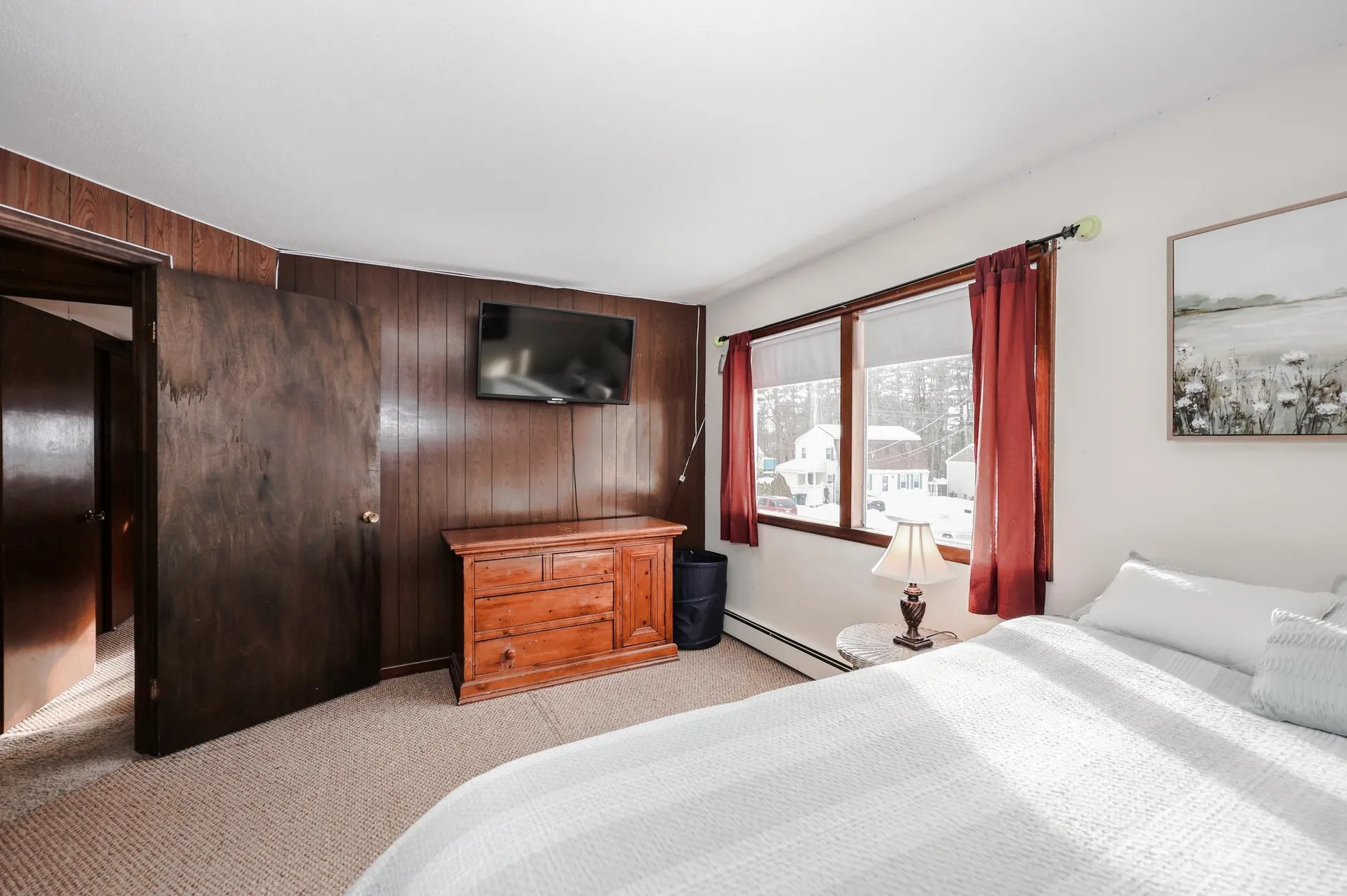 24 Roy Street Nashua NH 03060