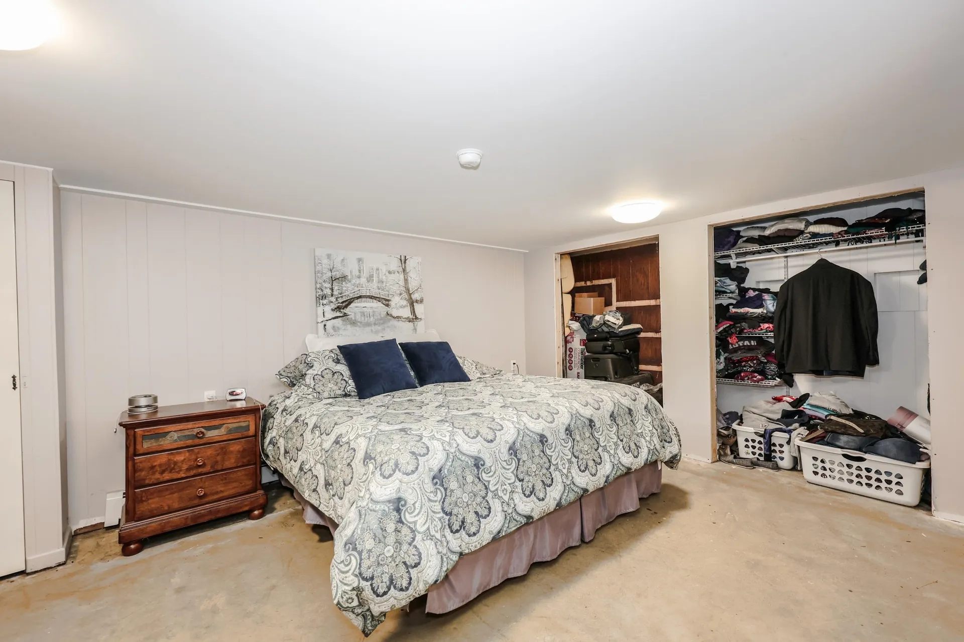 24 Roy Street Nashua NH 03060