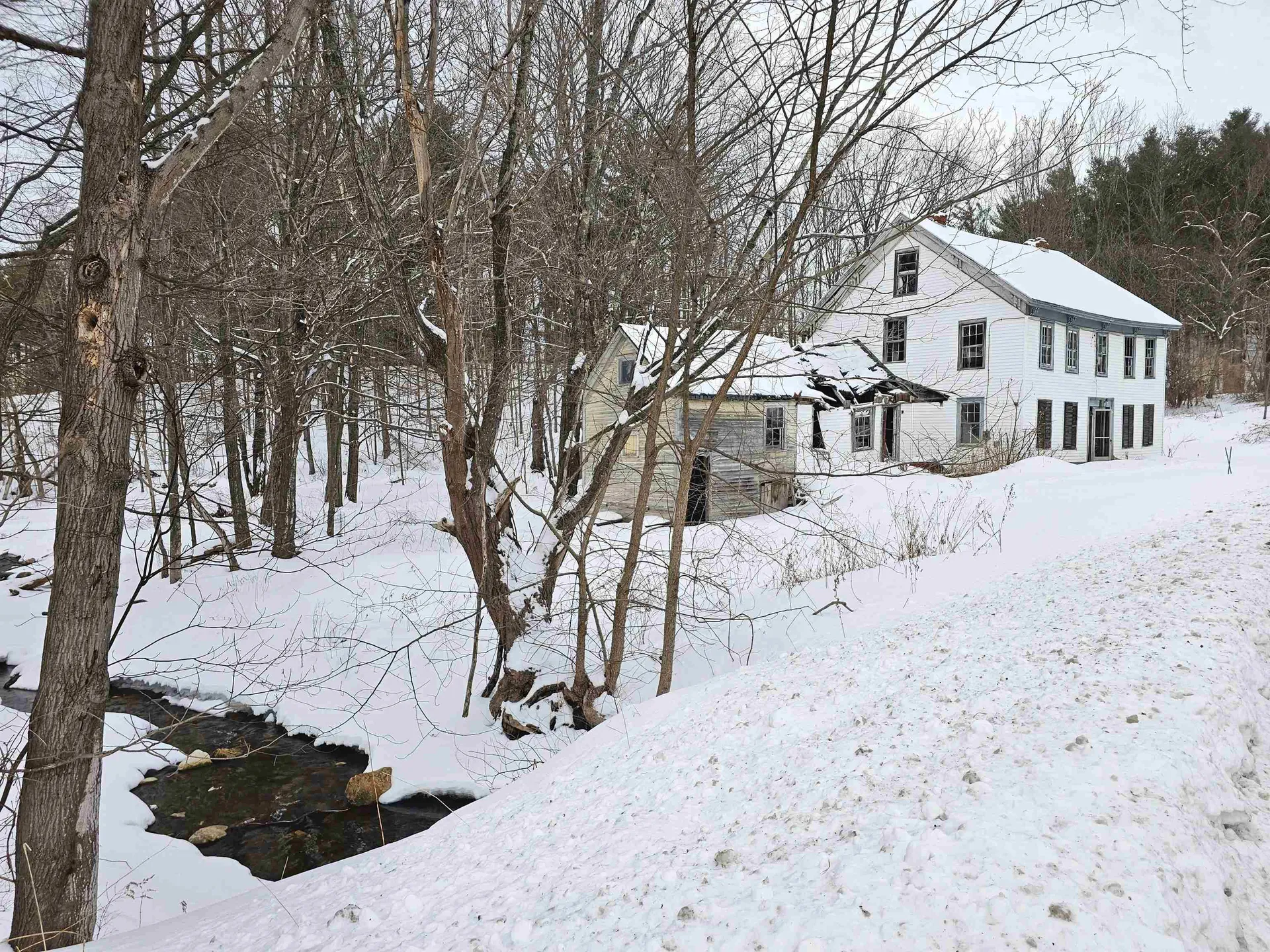 339 South Stream Road Pownal VT 05261
