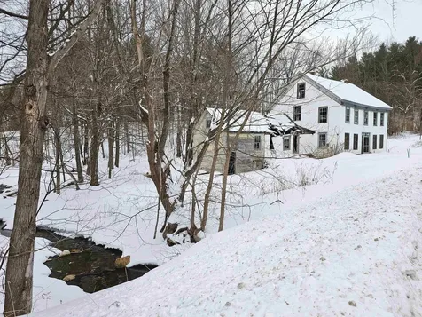 339 South Stream Road Pownal VT 05261