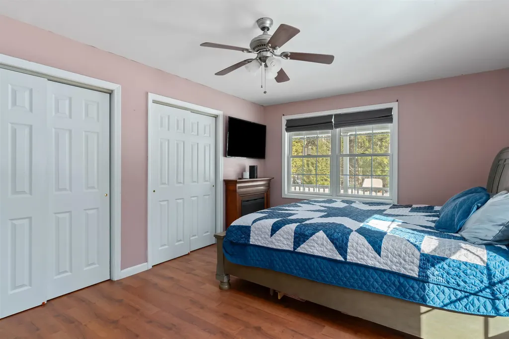 31 Cross Road Milton NH 03851