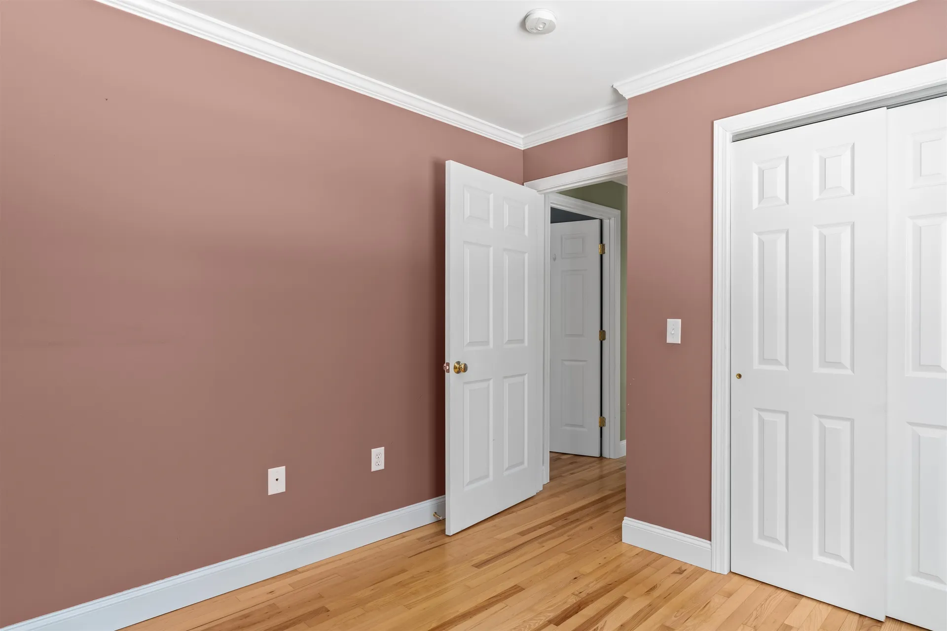 31 Cross Road Milton NH 03851