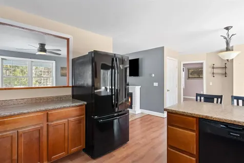 31 Cross Road Milton NH 03851