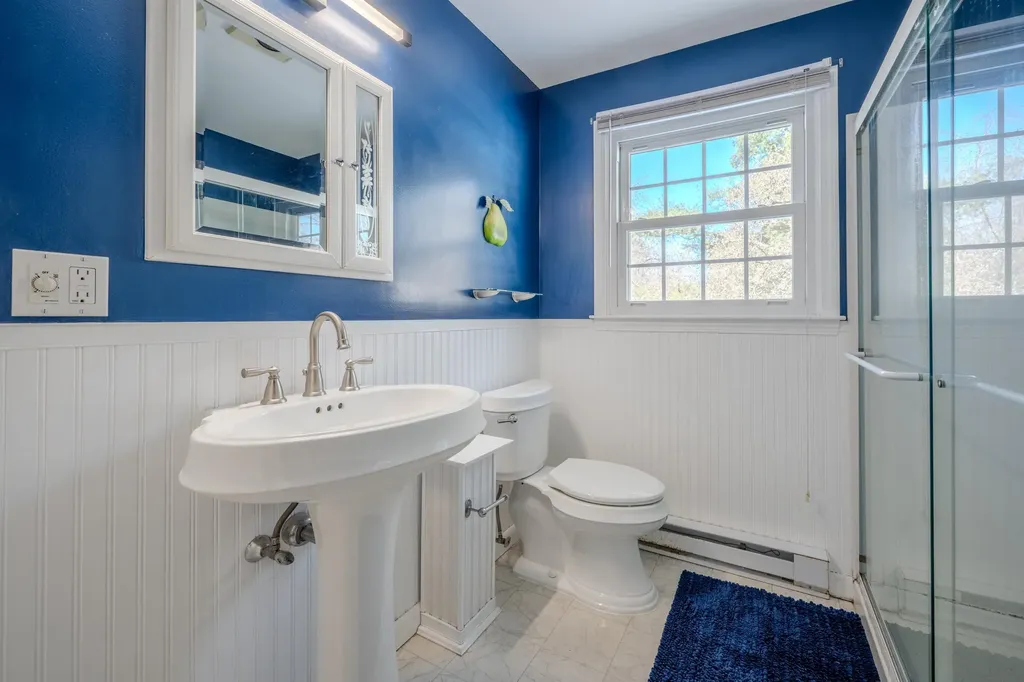 6 Lancelot Drive Hooksett NH 03106