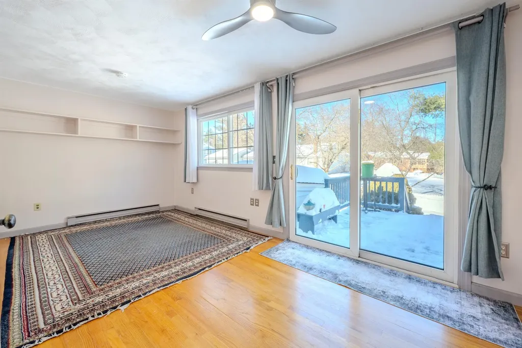 6 Lancelot Drive Hooksett NH 03106