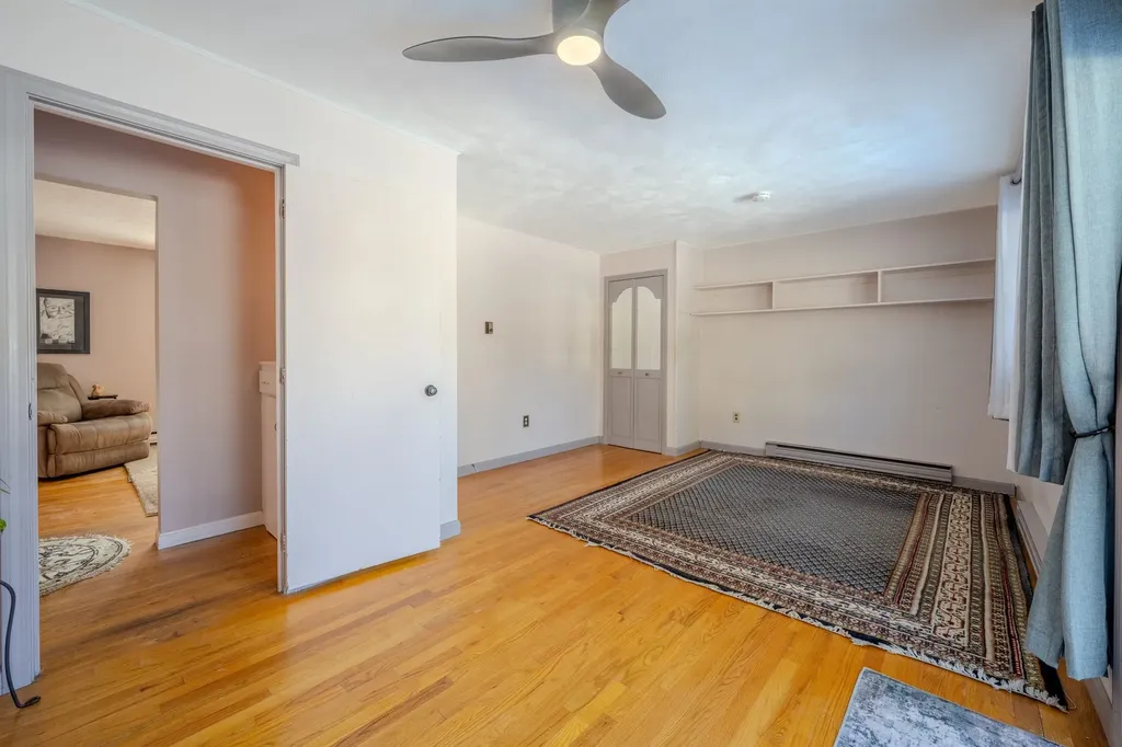 6 Lancelot Drive Hooksett NH 03106