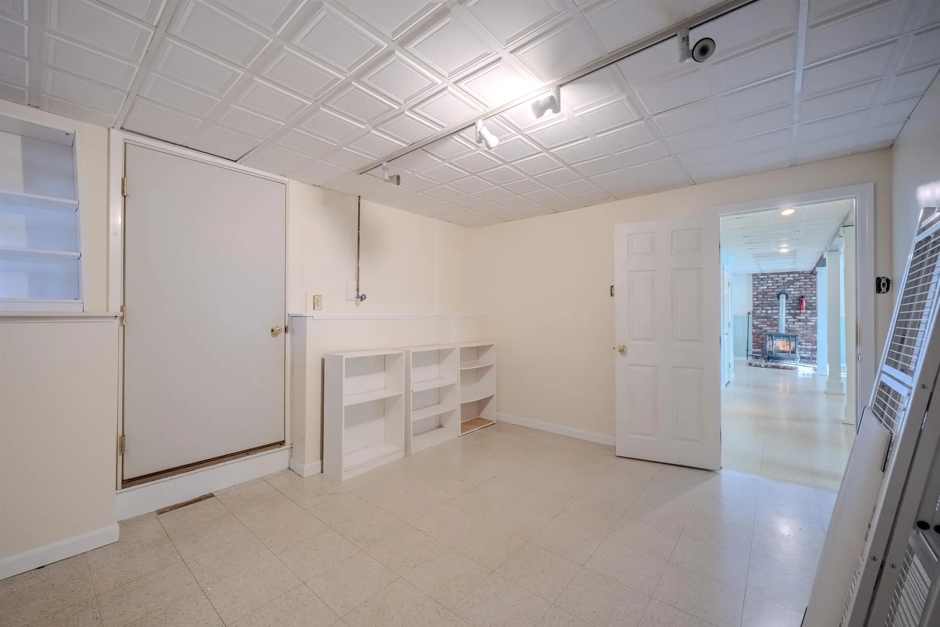 6 Lancelot Drive Hooksett NH 03106