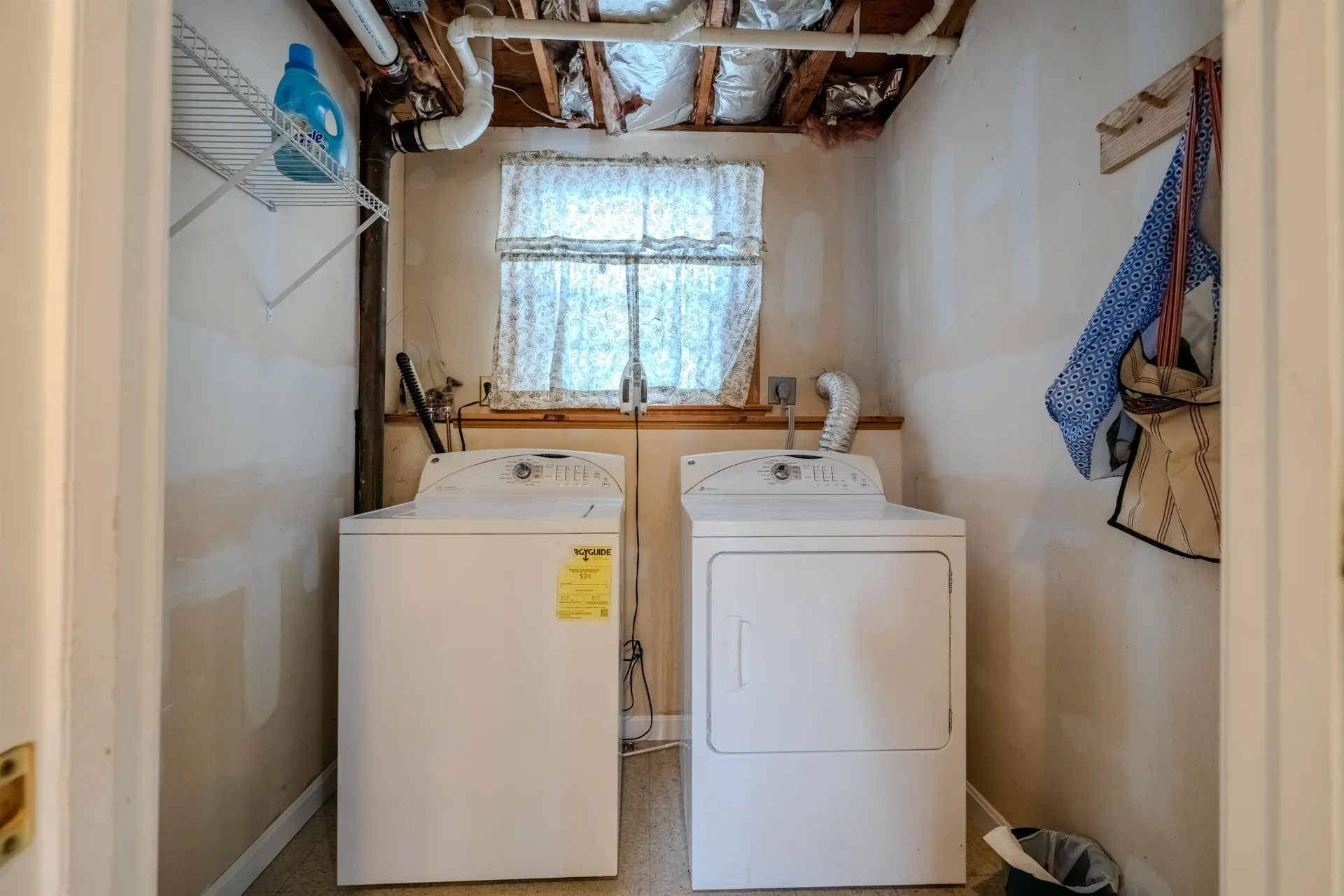 6 Lancelot Drive Hooksett NH 03106