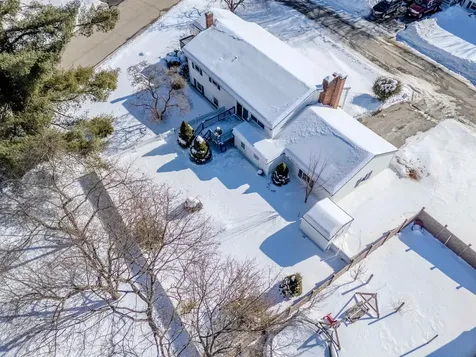 6 Lancelot Drive Hooksett NH 03106
