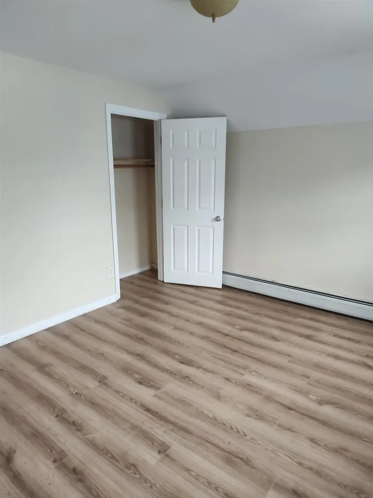 426 Manchester Street Manchester NH 03103