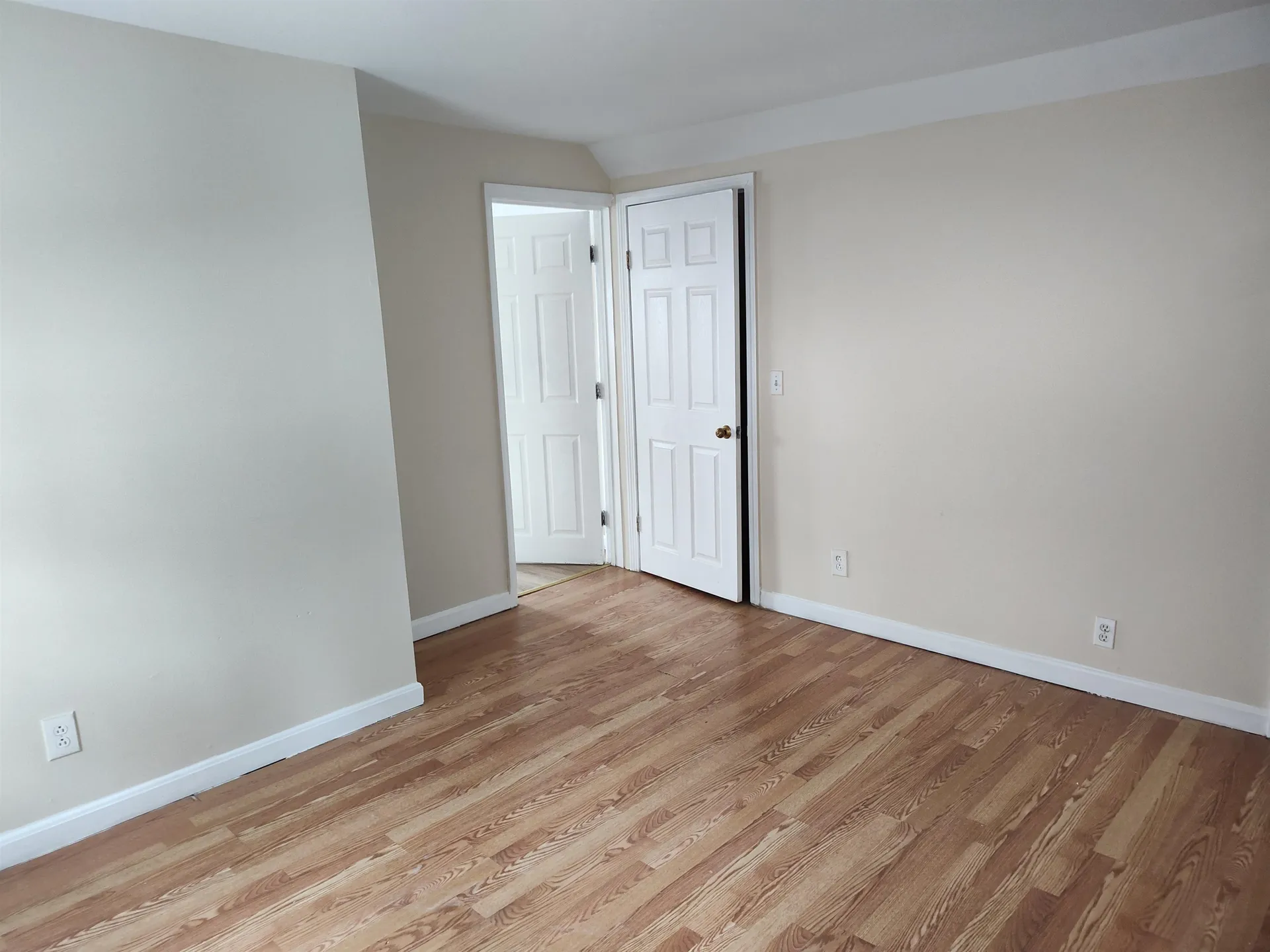 426 Manchester Street Manchester NH 03103