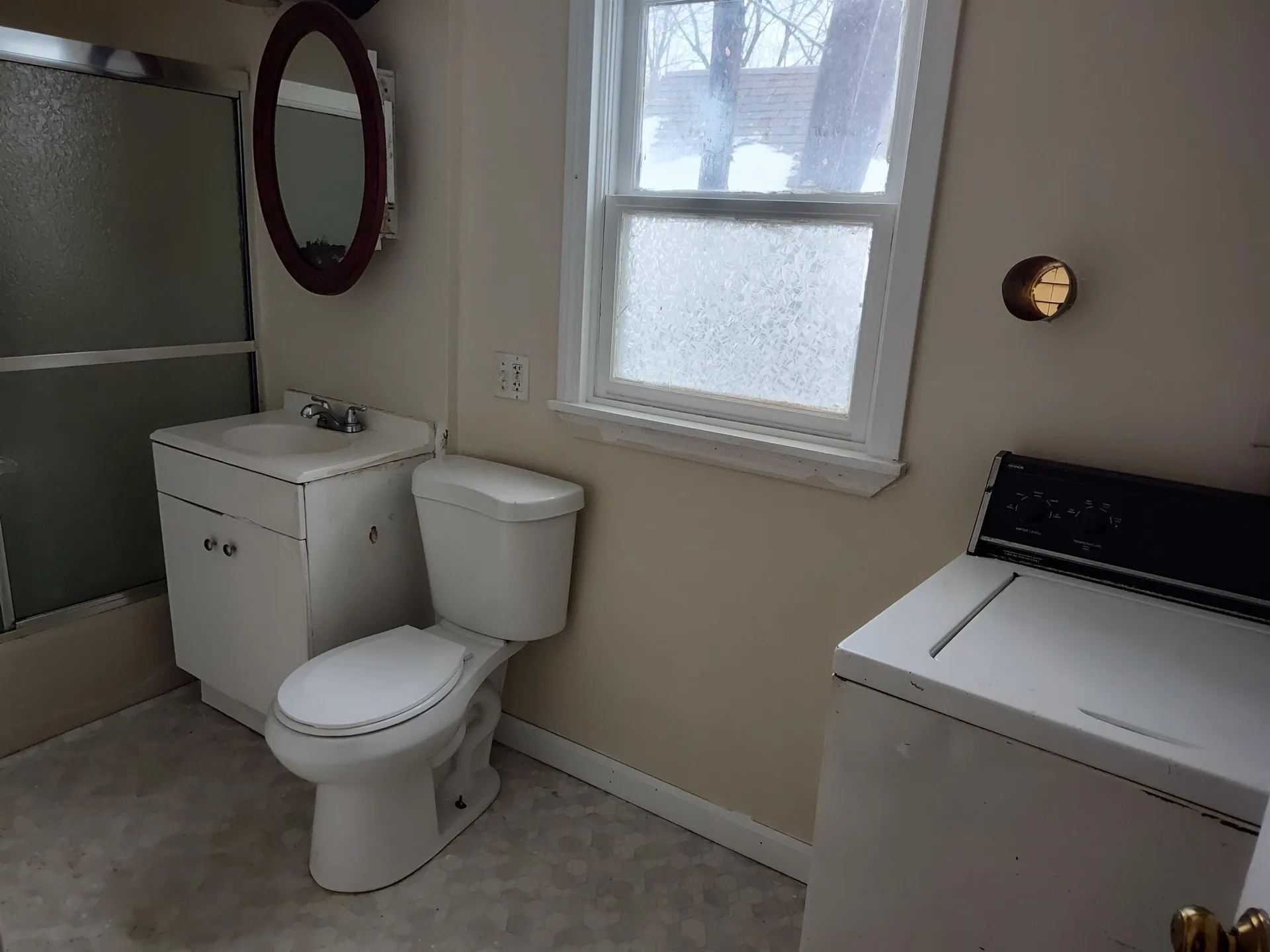 426 Manchester Street Manchester NH 03103