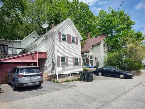 426 Manchester Street Manchester NH 03103