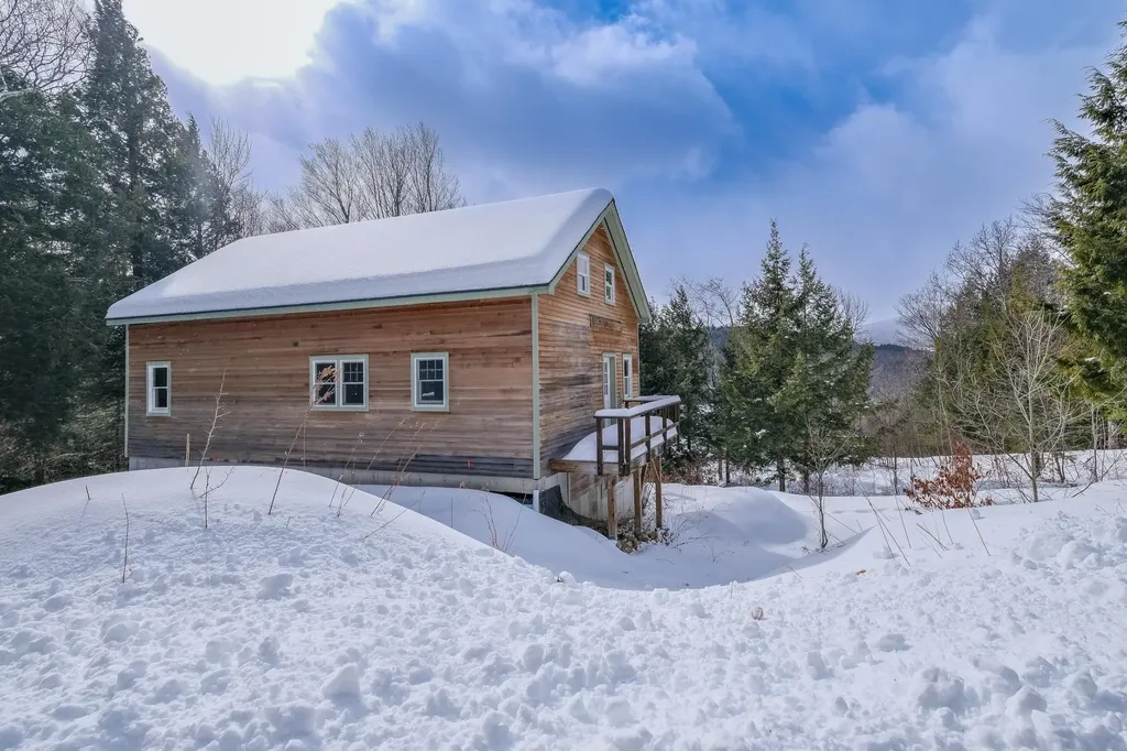 59 Birch Lane Ludlow VT 05149