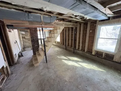 166 Hooker Hill Road St. Johnsbury VT 05819