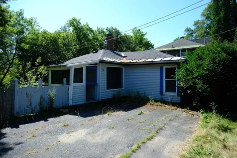 166 Hooker Hill Road St. Johnsbury VT 05819