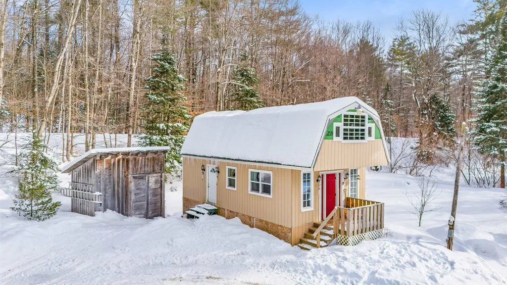 1150 Main Street Grafton NH 03240