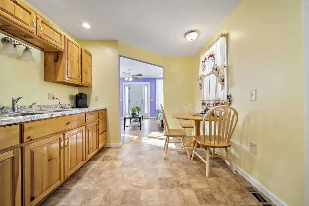 1150 Main Street Grafton NH 03240