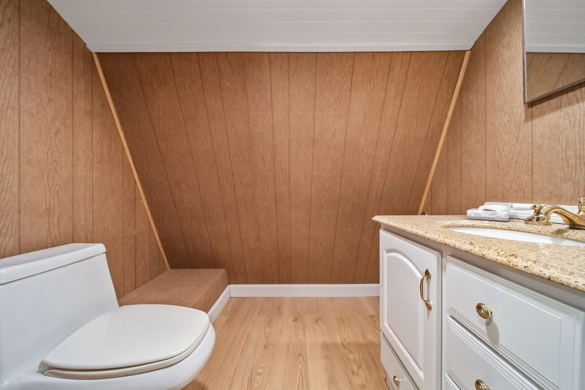 1150 Main Street Grafton NH 03240