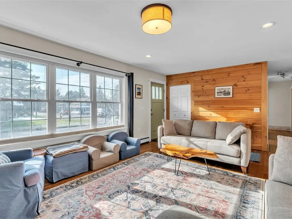 60 Proctor Avenue South Burlington VT 05403