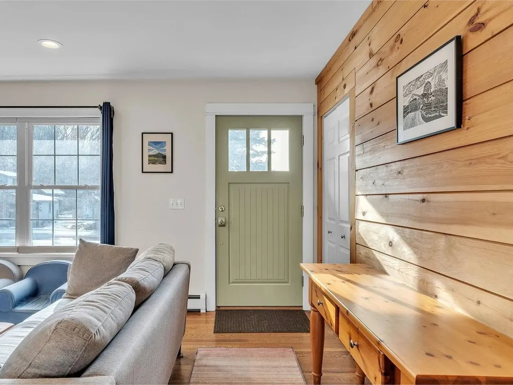 60 Proctor Avenue South Burlington VT 05403