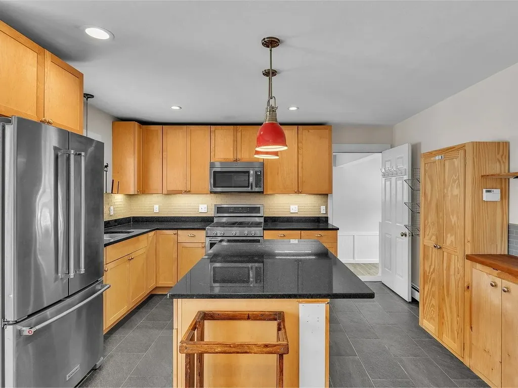 60 Proctor Avenue South Burlington VT 05403