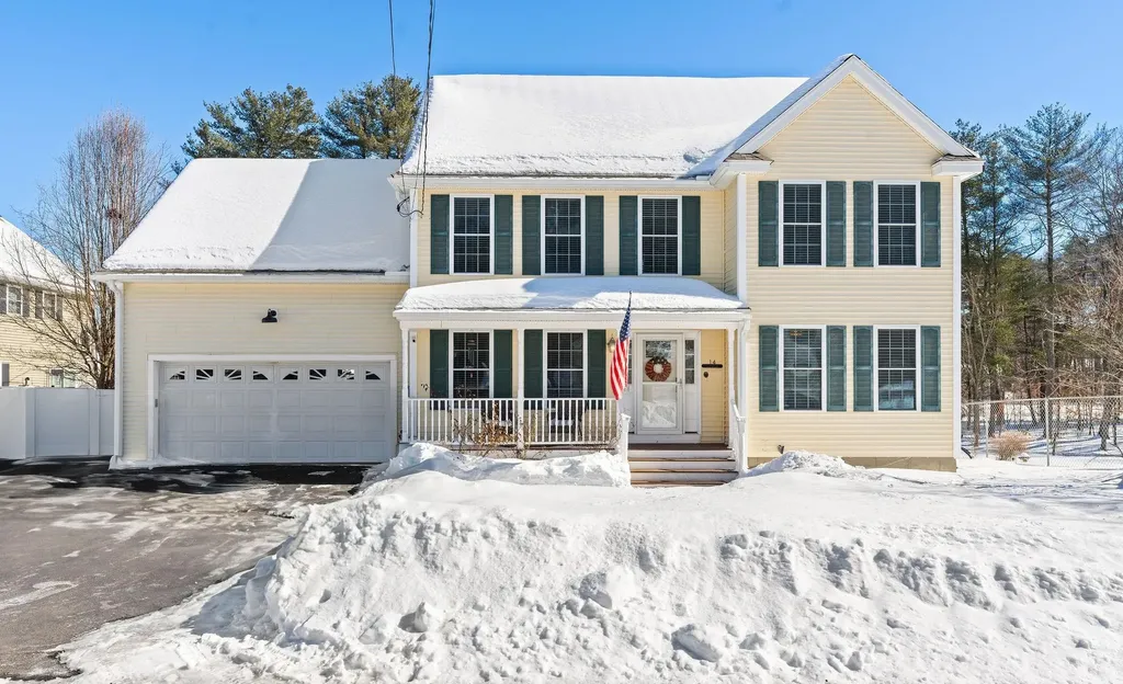 14 Goebel Street Manchester NH 03103