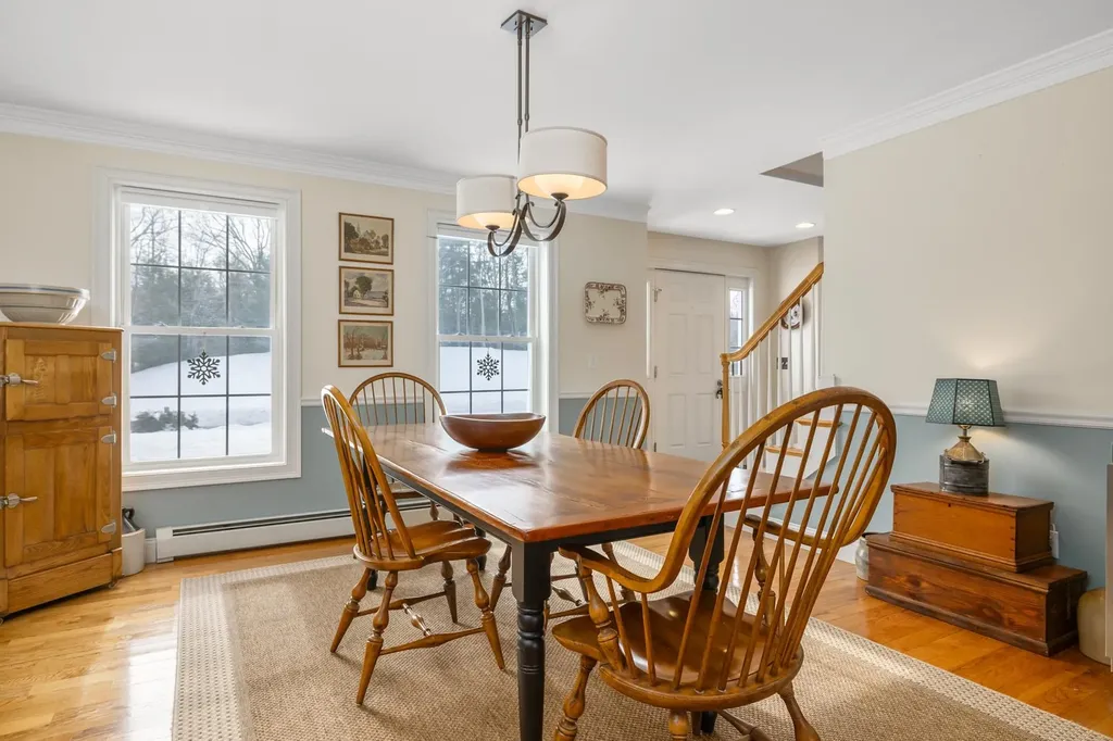 74 Mohawk Lane Brentwood NH 03833