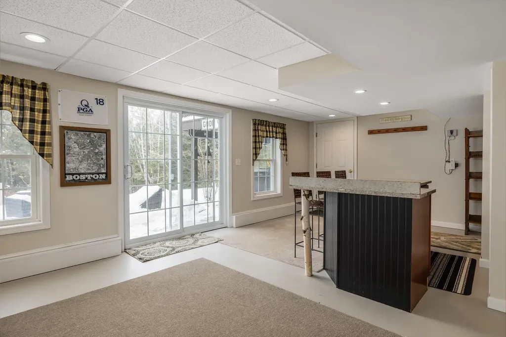 74 Mohawk Lane Brentwood NH 03833