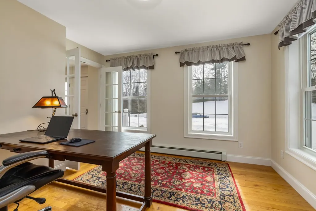 74 Mohawk Lane Brentwood NH 03833