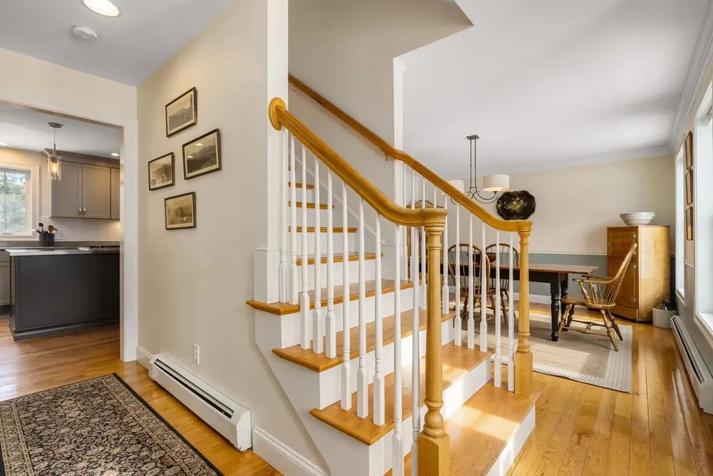 74 Mohawk Lane Brentwood NH 03833