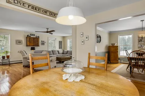 74 Mohawk Lane Brentwood NH 03833