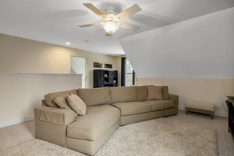 74 Mohawk Lane Brentwood NH 03833