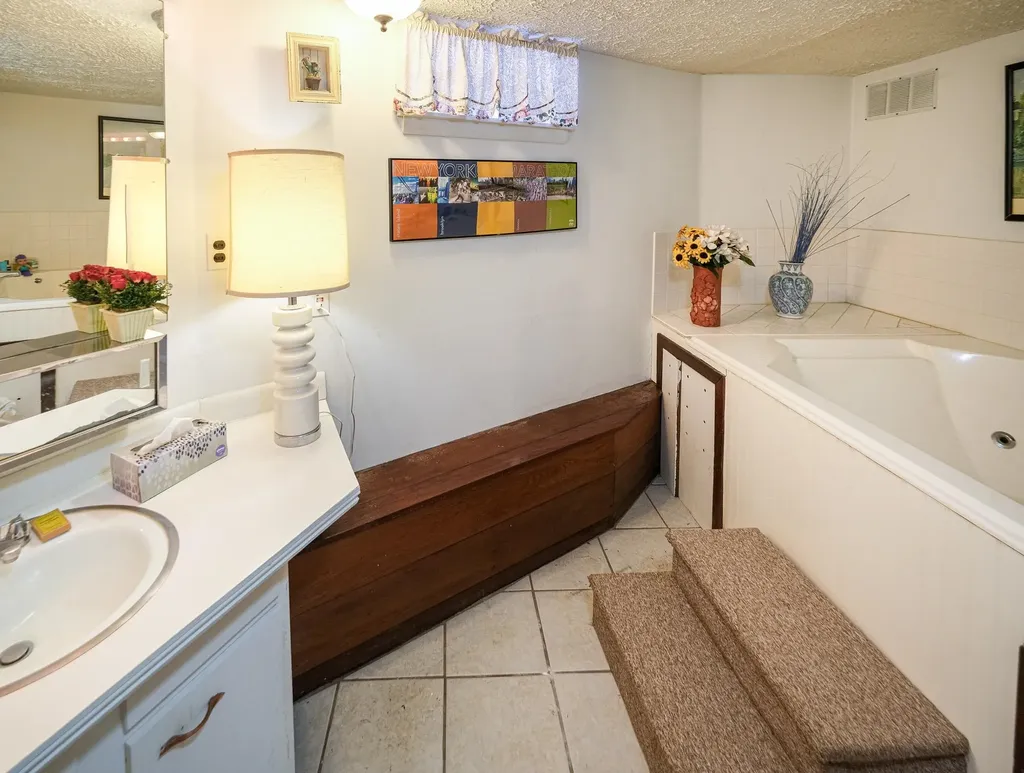 141 Upper Crossroad Ludlow VT 05149