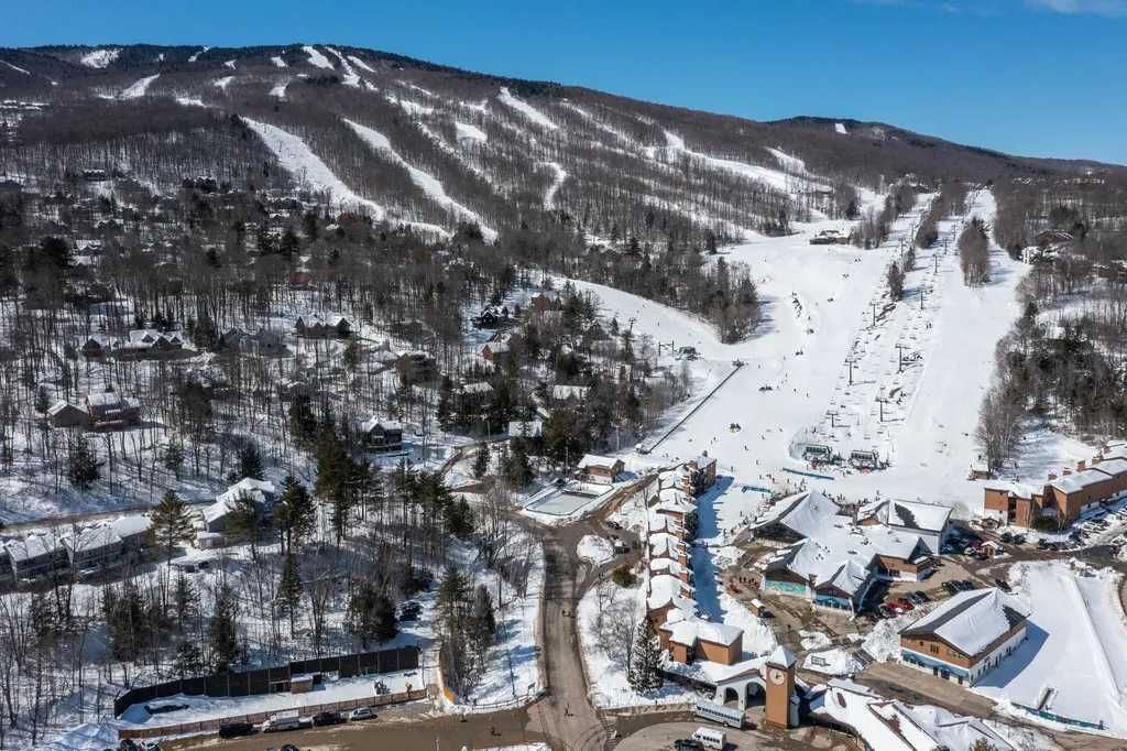 141 Upper Crossroad Ludlow VT 05149