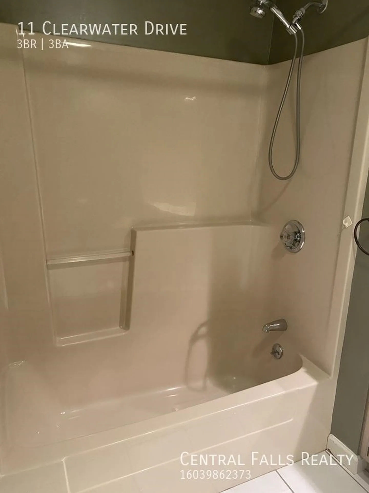 11 Clearwater Drive Dover NH 03820