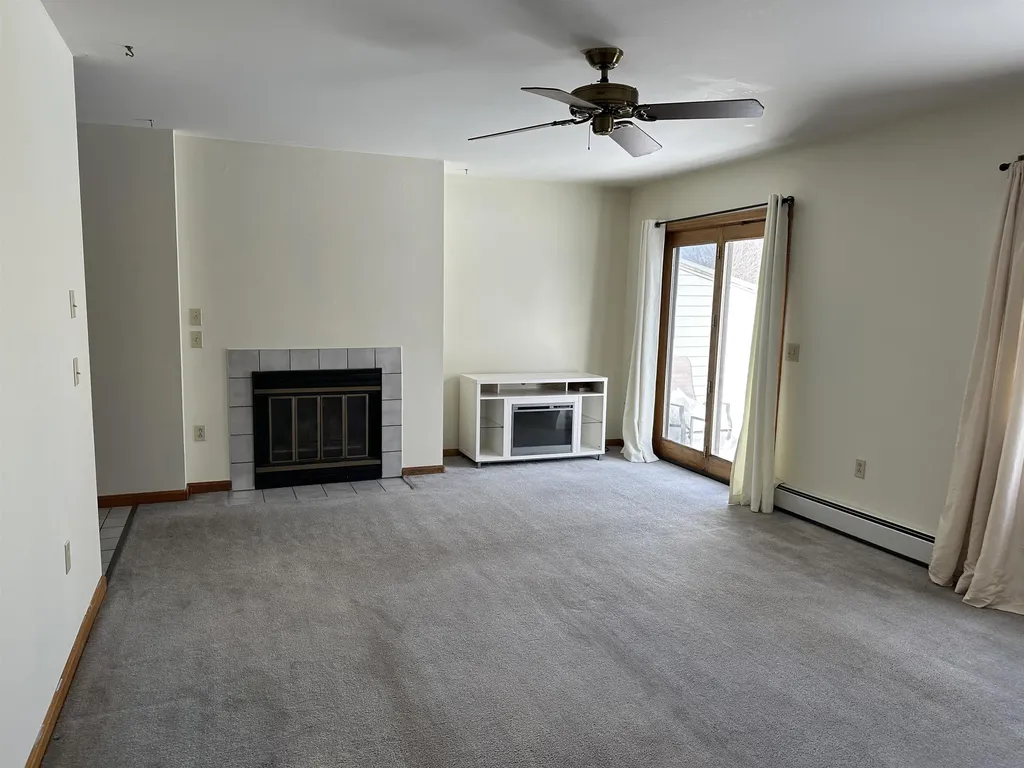 18 Craftsbury Court Essex VT 05452