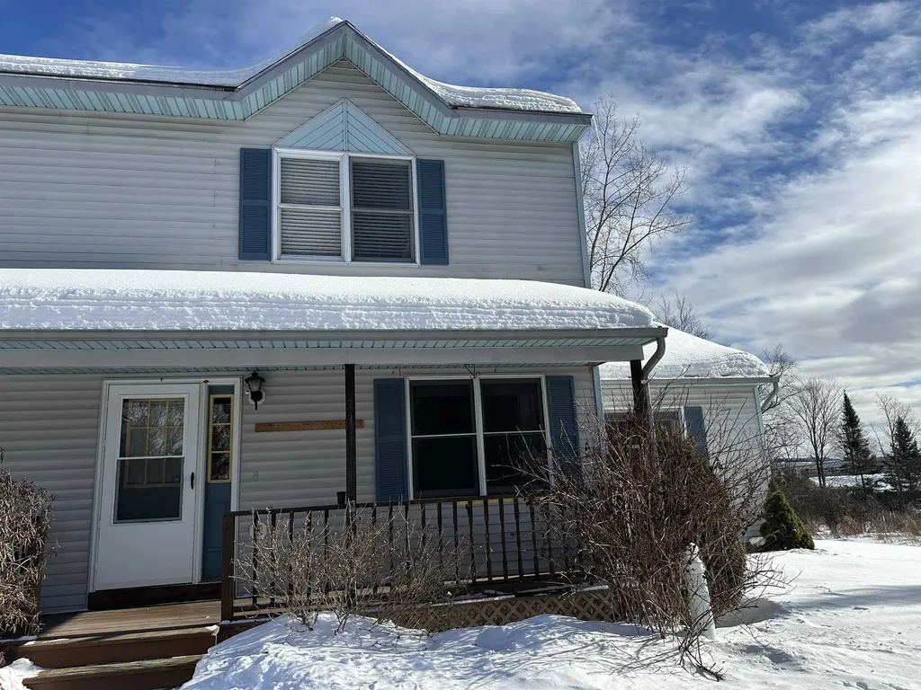 18 Craftsbury Court Essex VT 05452