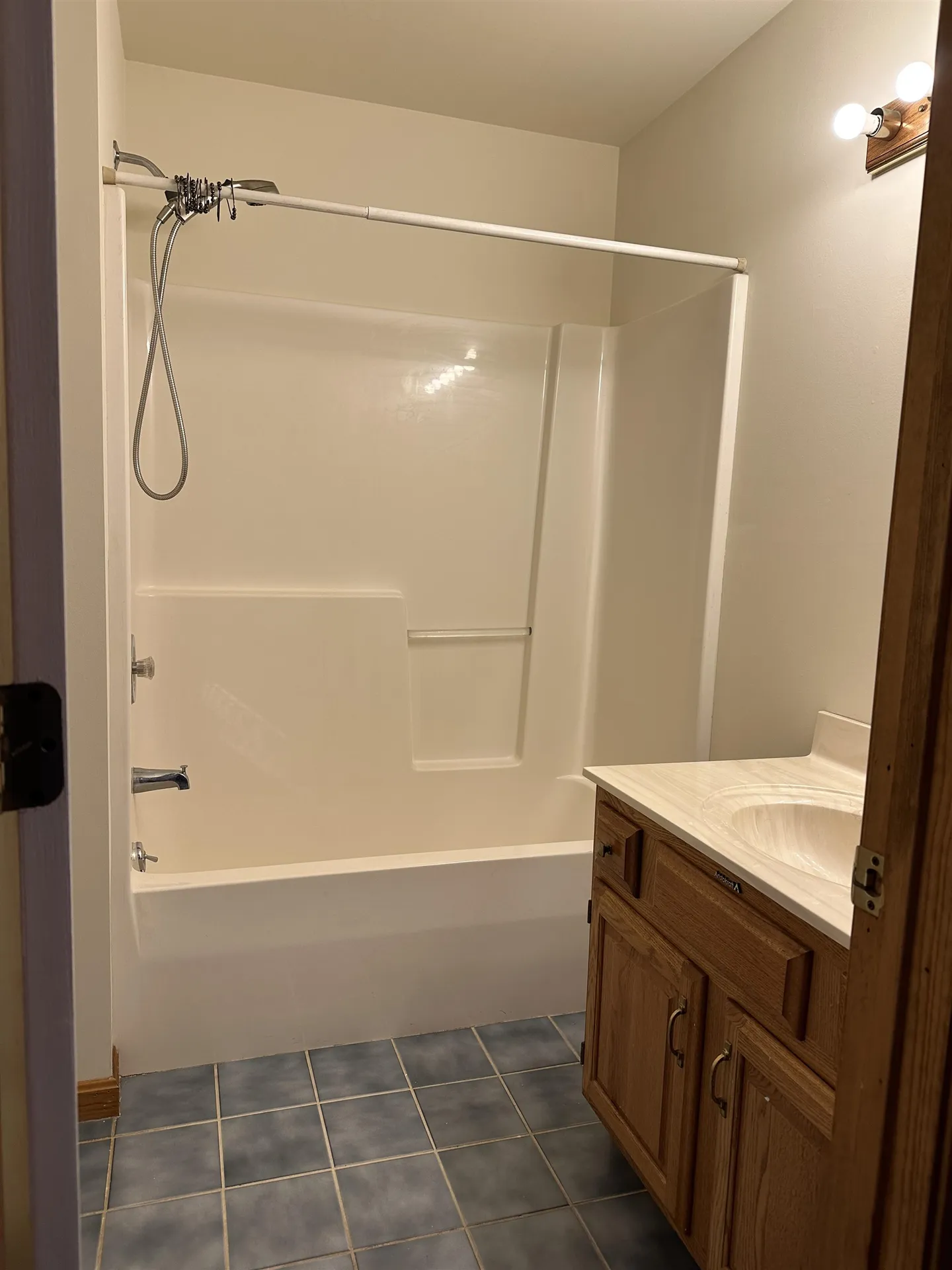 18 Craftsbury Court Essex VT 05452