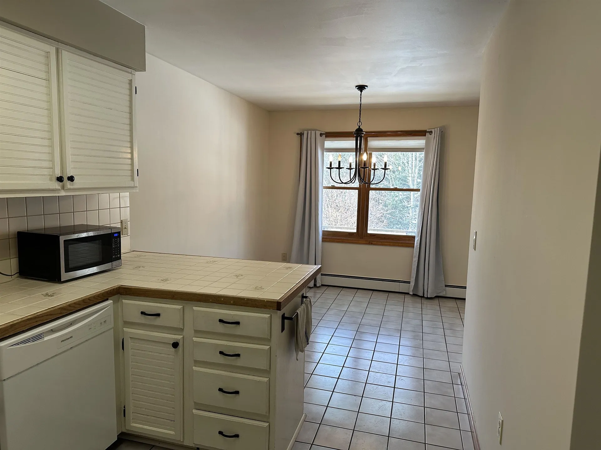 18 Craftsbury Court Essex VT 05452