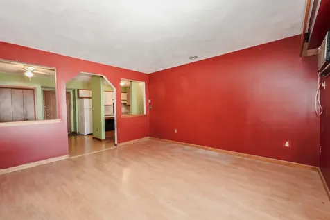 5 Tsienneto Road Derry NH 03038