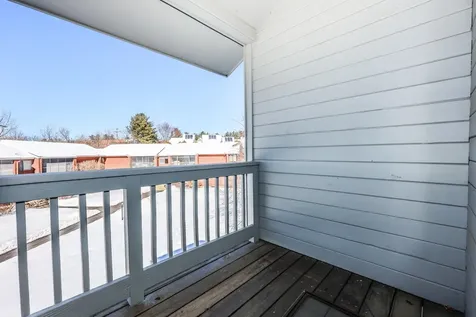 5 Tsienneto Road Derry NH 03038