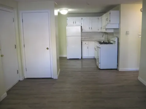 5 Lancelot Court Salem NH 03079