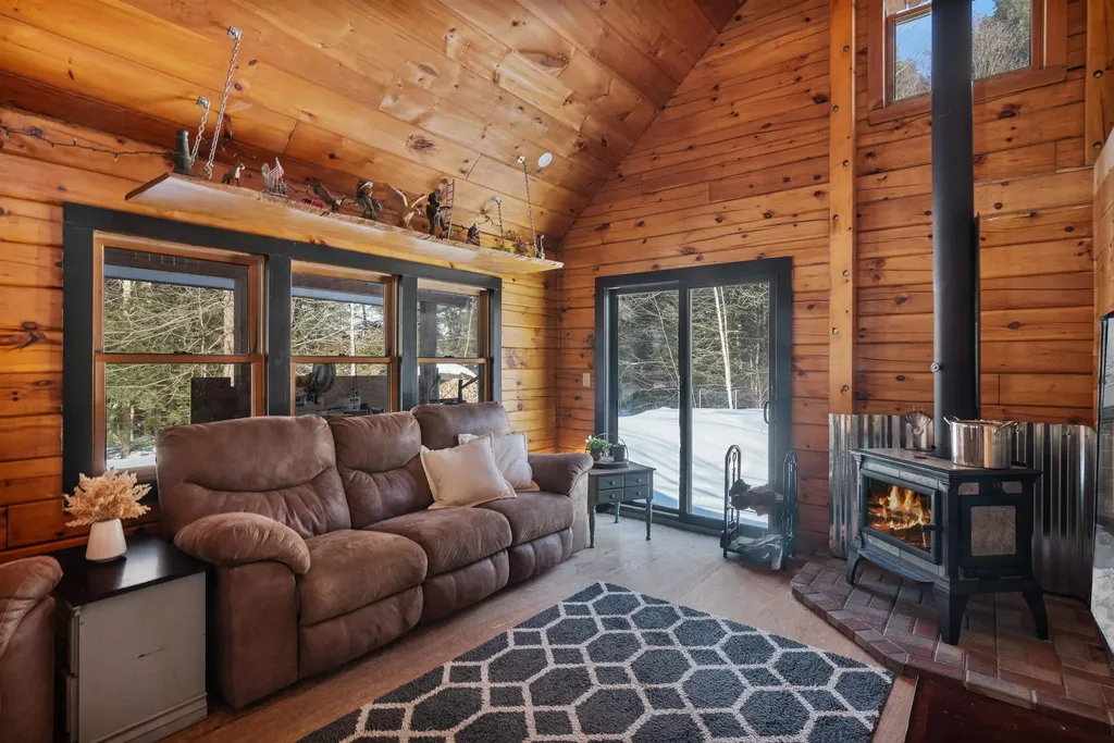 351 River View Drive Cambridge VT 05464