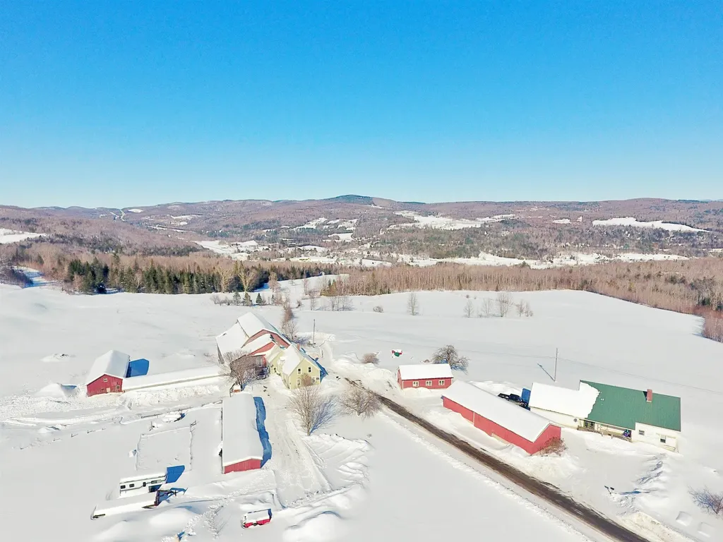 1275 Chesley Hill Road Wheelock VT 05851