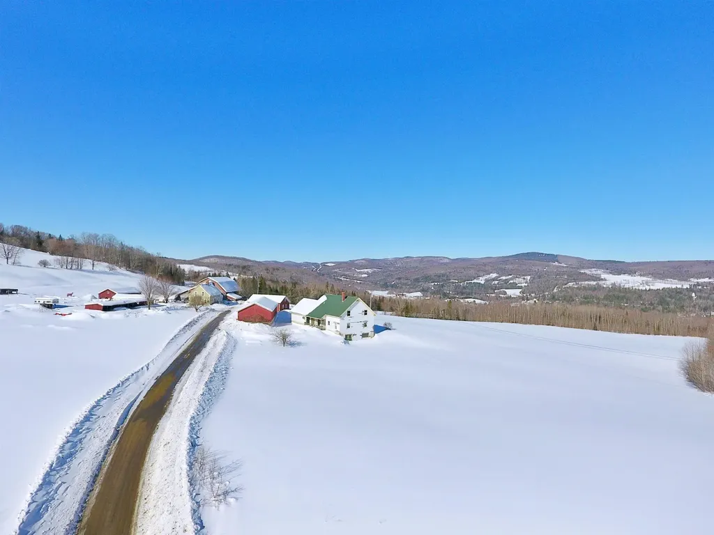 1275 Chesley Hill Road Wheelock VT 05851