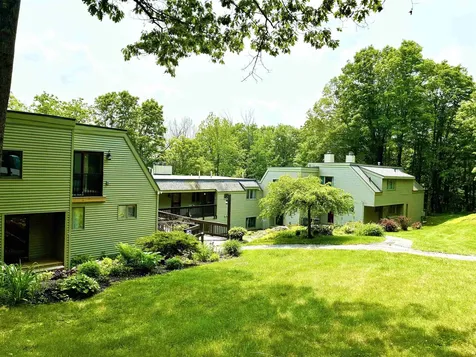 1221 Baker Turn Road Hartford VT 05059