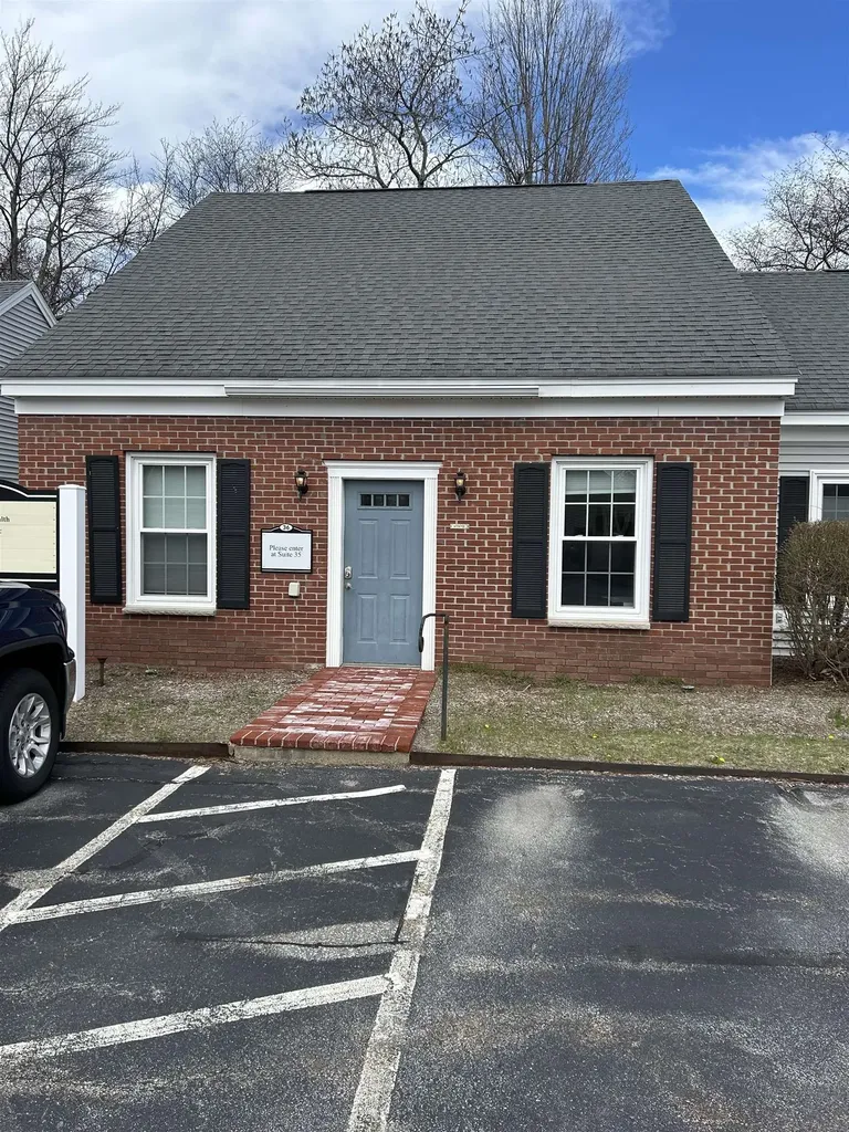 40 South River Road Bedford NH 03110