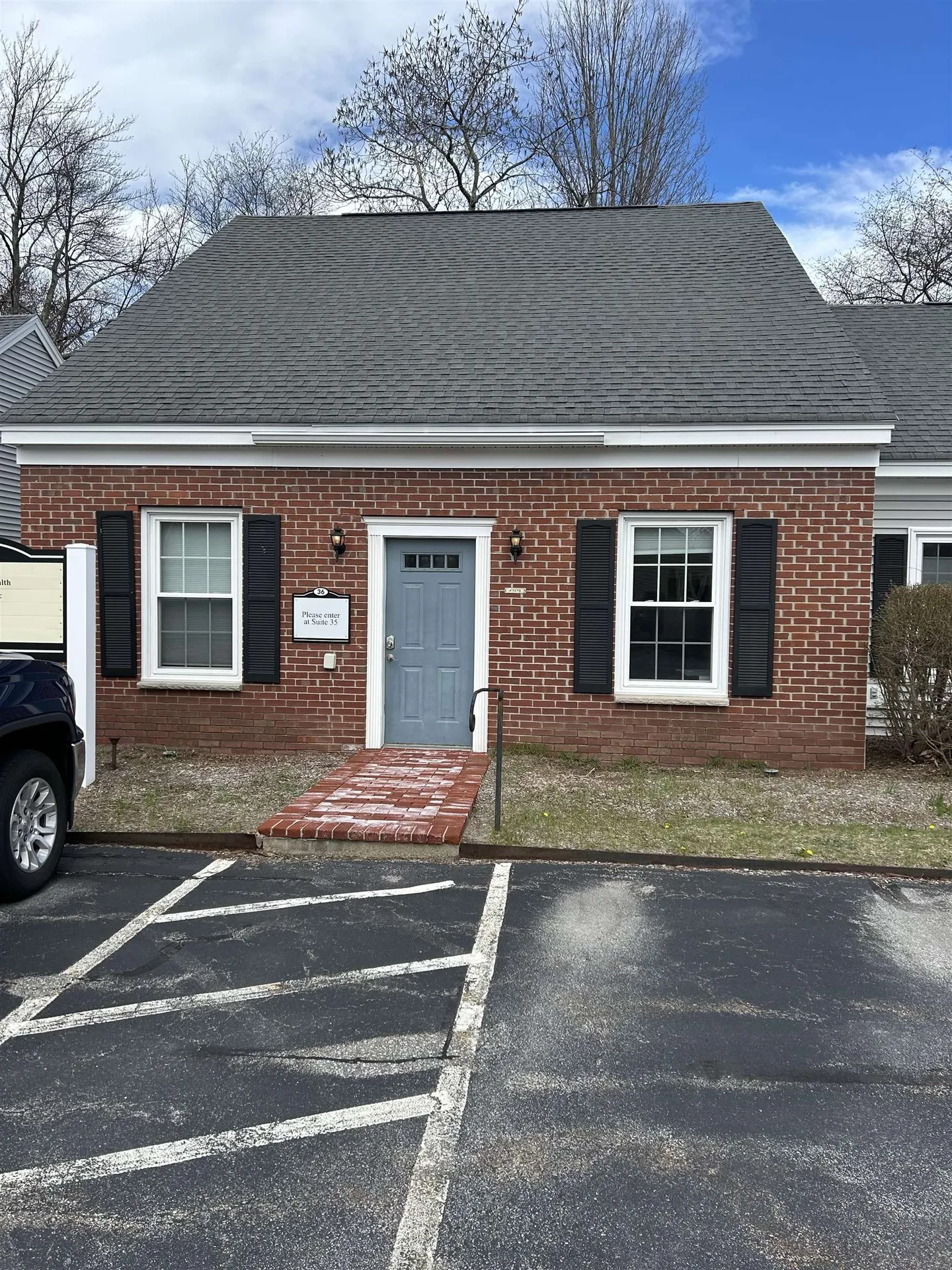 40 South River Road Bedford NH 03110