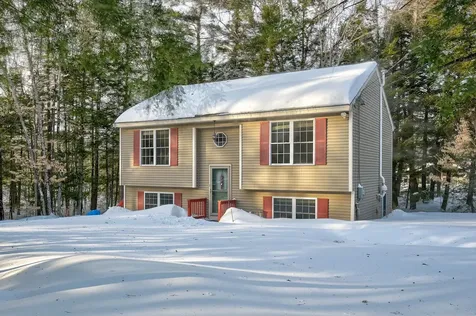 17 K Street Conway NH 03818